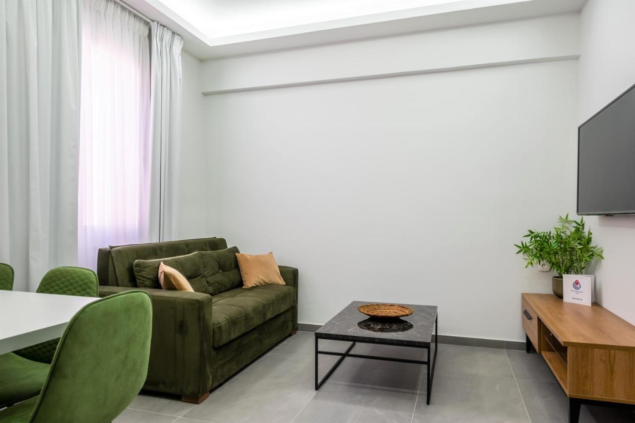 Chic Centre Suites Атина Екстериор снимка
