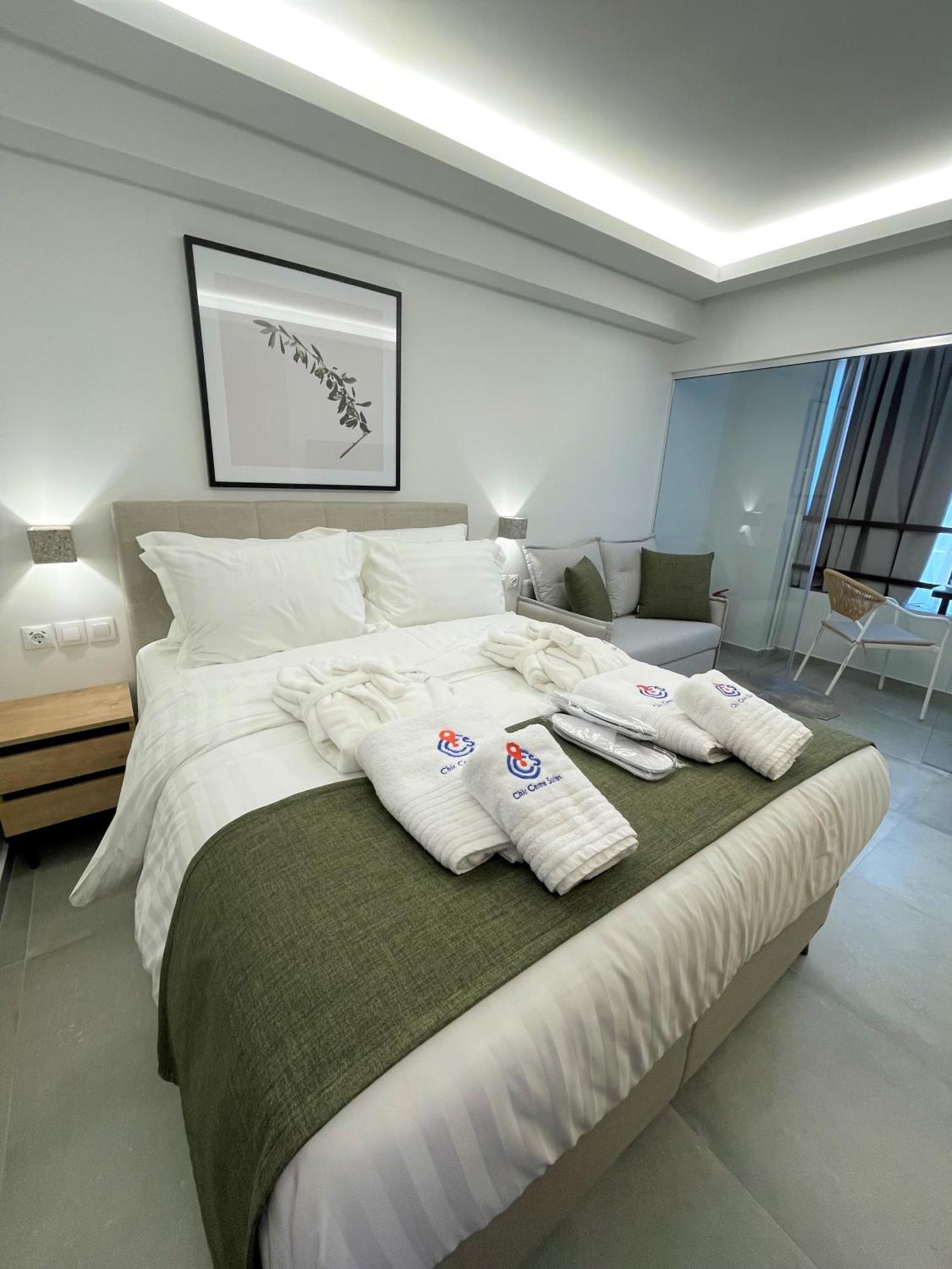 Chic Centre Suites Атина Екстериор снимка