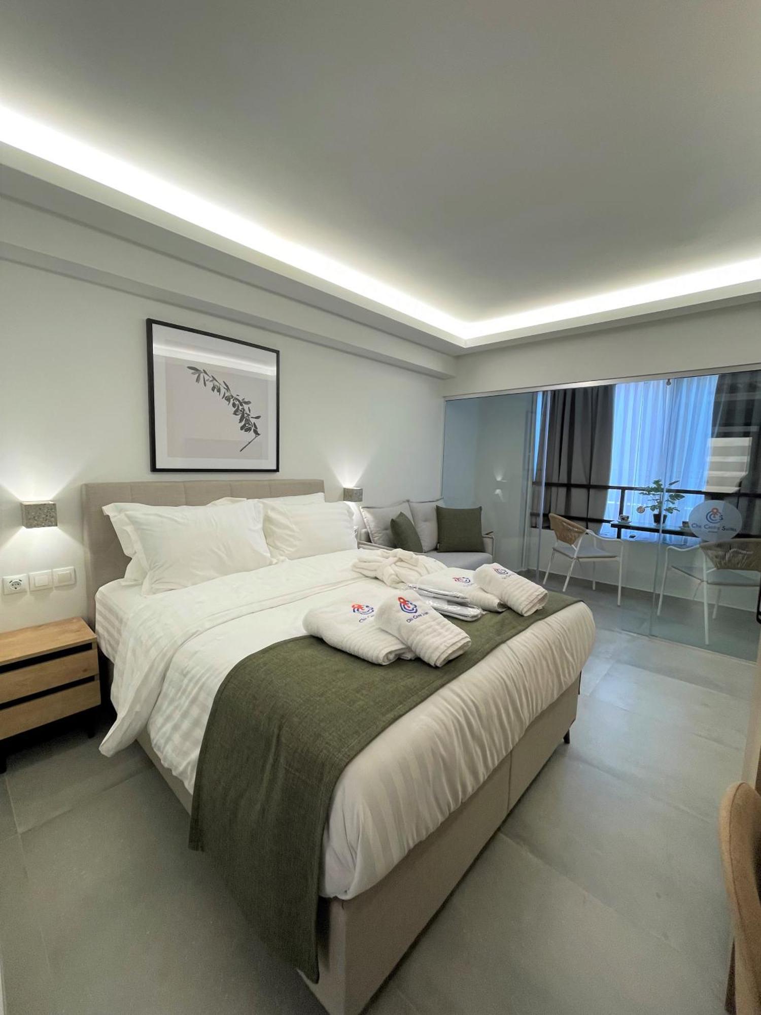 Chic Centre Suites Атина Екстериор снимка