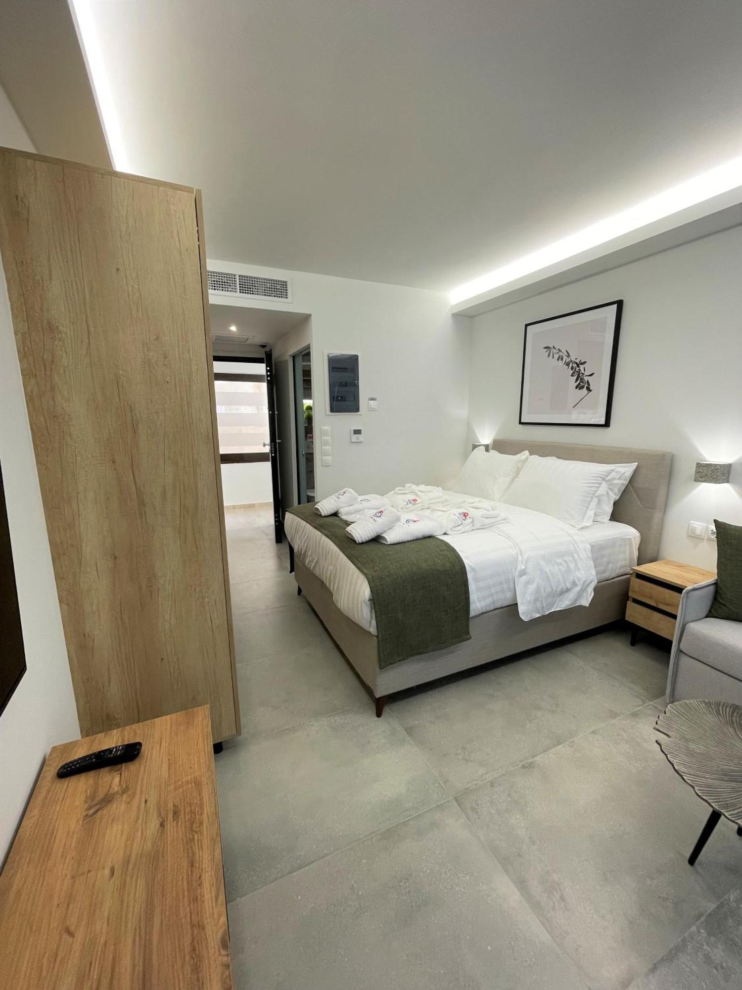 Chic Centre Suites Атина Екстериор снимка
