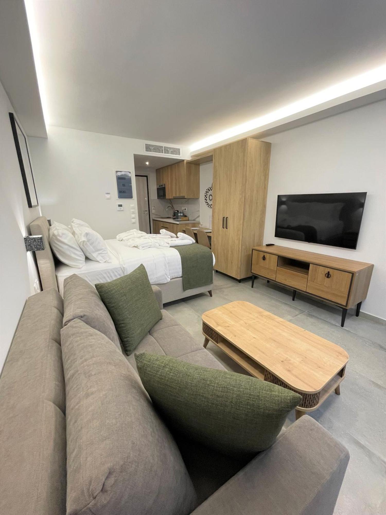 Chic Centre Suites Атина Екстериор снимка