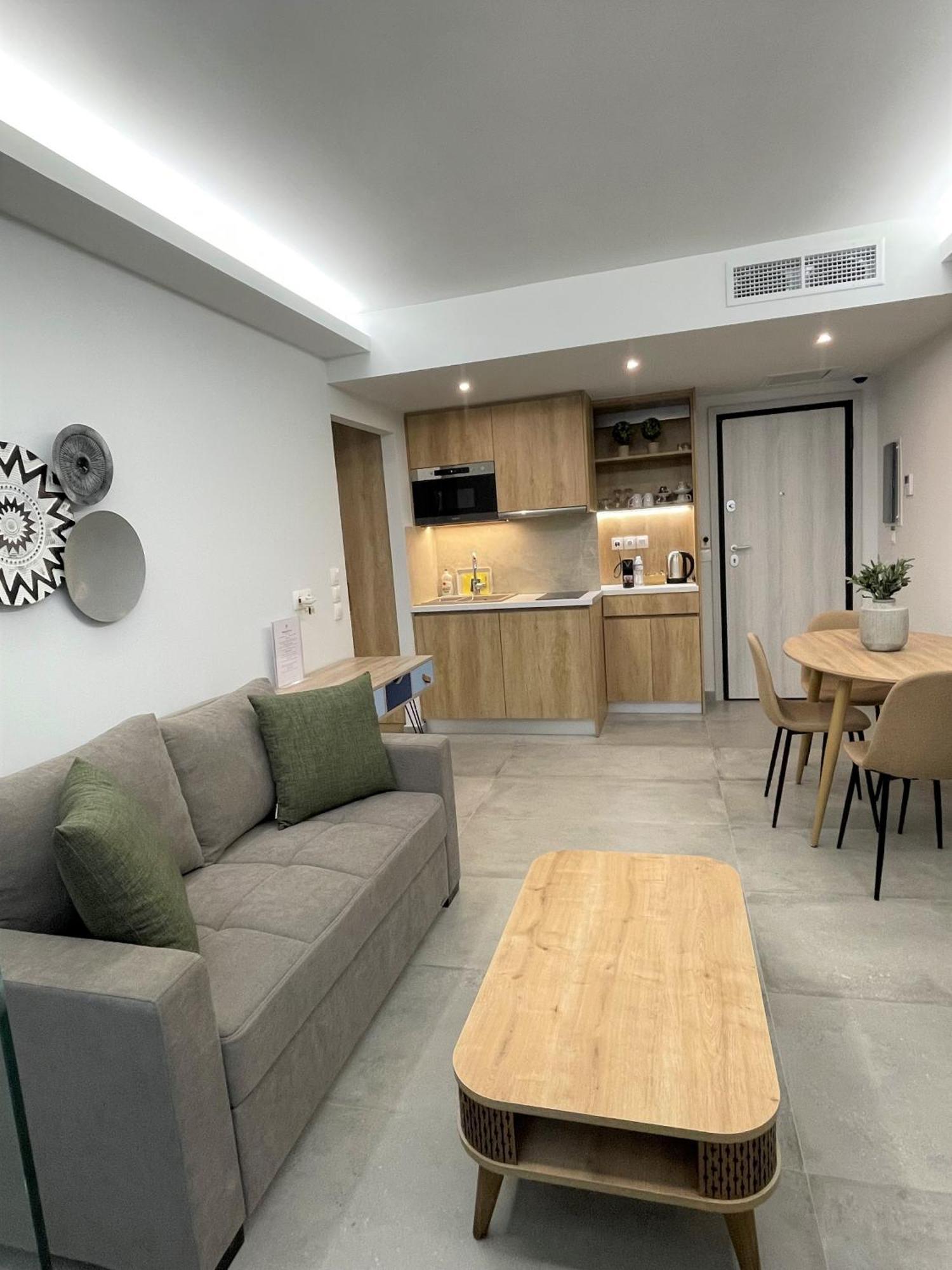 Chic Centre Suites Атина Екстериор снимка
